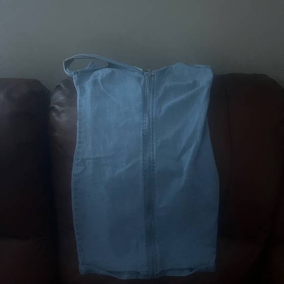 Light blue jean short - Picture 3 of 10